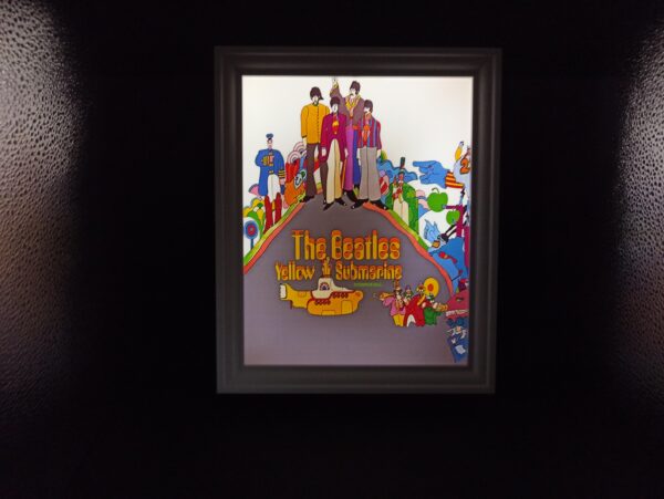 Cornice Design Illuminata Yellow Submarine - The Beatles